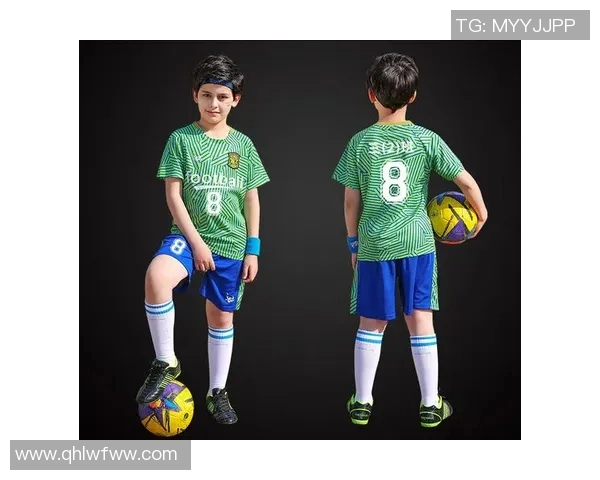 如何正确穿着足球服提升运动表现与舒适度的实用指南